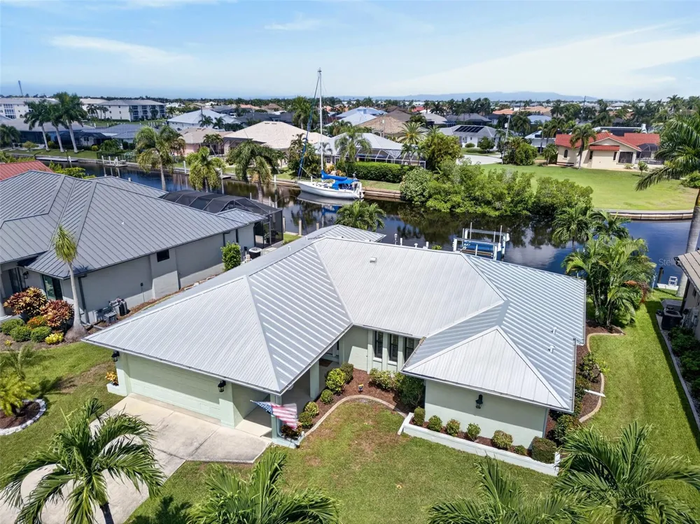 1424 KINGLET DRIVE Punta Gorda, FL 33950