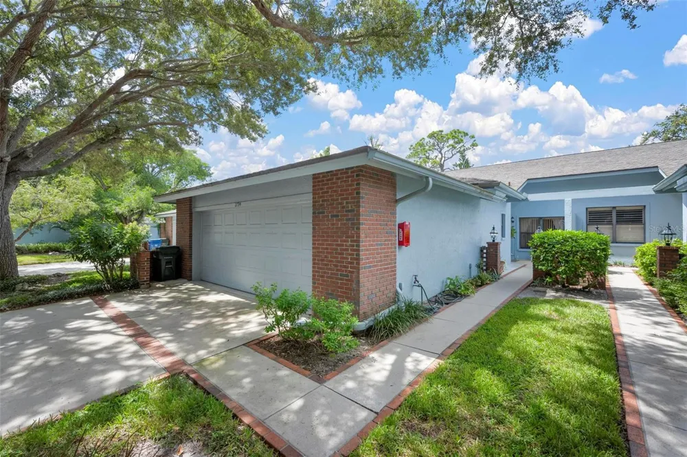 2794 MOSS OAK DRIVE #2 Sarasota, FL 34231