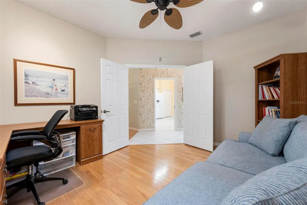 2794 MOSS OAK DRIVE #2 Sarasota, FL 34231