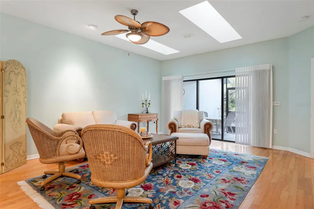 2794 MOSS OAK DRIVE #2 Sarasota, FL 34231