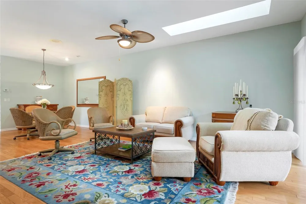 2794 MOSS OAK DRIVE #2 Sarasota, FL 34231