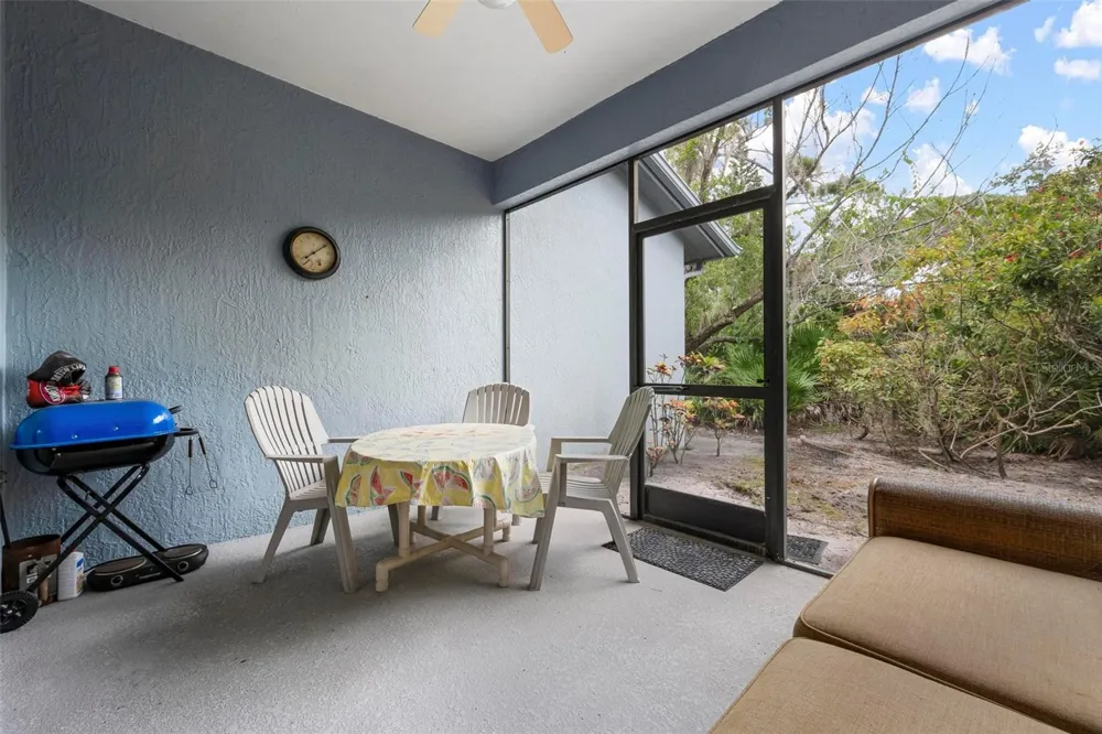 2794 MOSS OAK DRIVE #2 Sarasota, FL 34231