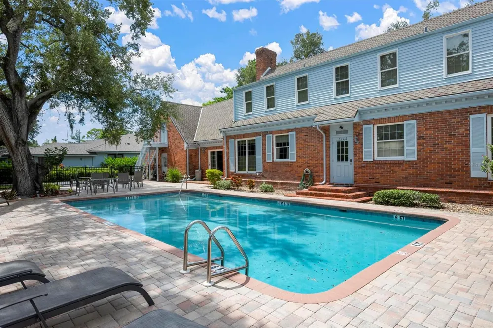 2794 MOSS OAK DRIVE #2 Sarasota, FL 34231