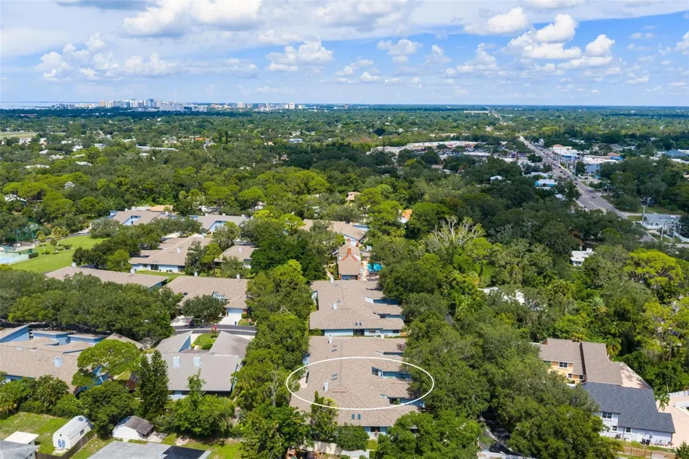 2794 MOSS OAK DRIVE #2 Sarasota, FL 34231