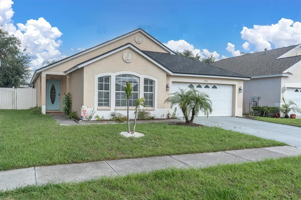 9535 PATRICIAN DRIVE New Port Richey, FL 34655