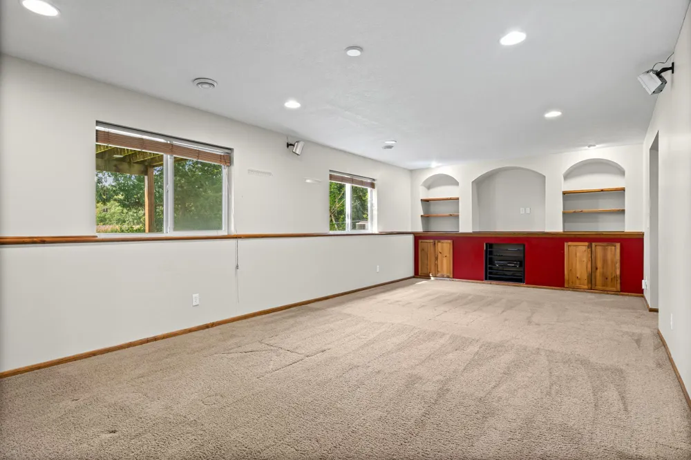 1507 Hidden Trail Mayer, MN 55360