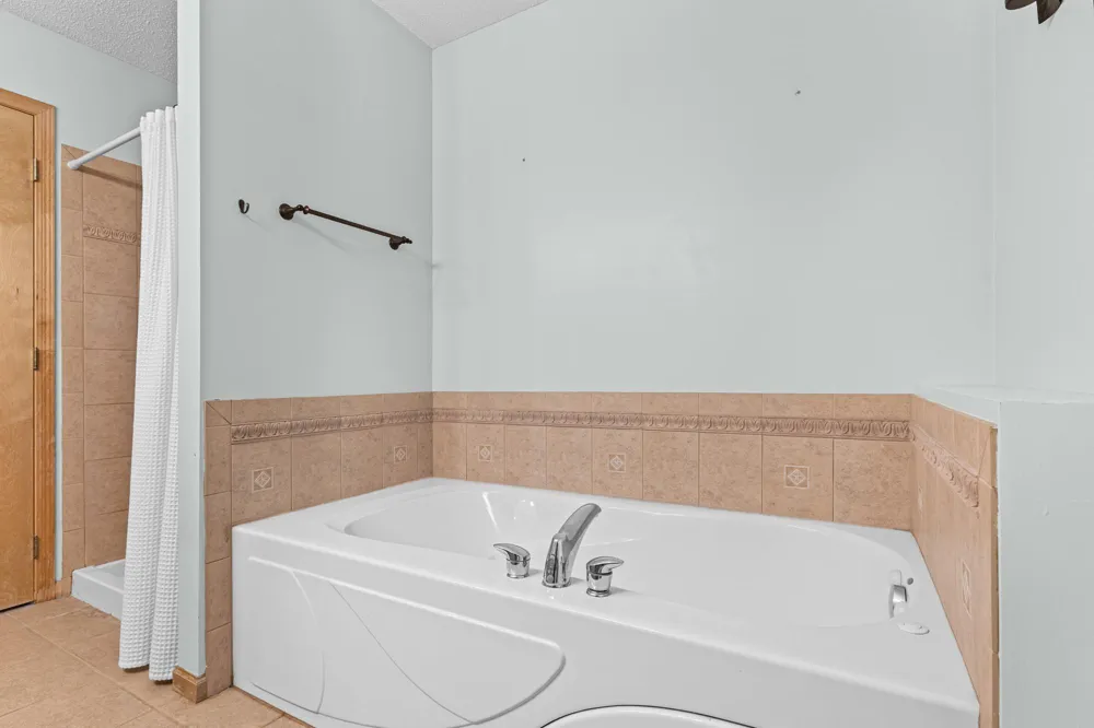 1507 Hidden Trail Mayer, MN 55360