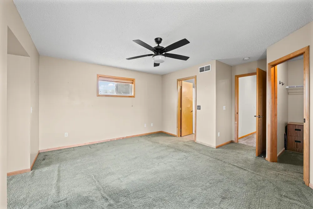 1507 Hidden Trail Mayer, MN 55360