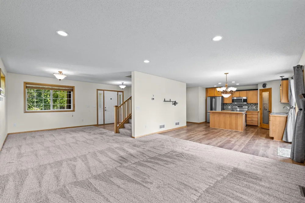 1507 Hidden Trail Mayer, MN 55360
