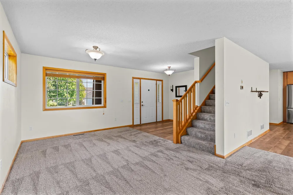 1507 Hidden Trail Mayer, MN 55360
