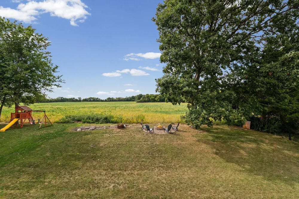 1507 Hidden Trail Mayer, MN 55360