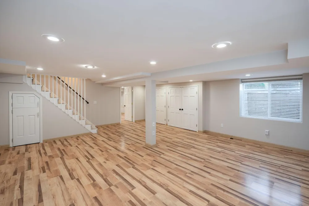 1253 Saint Paul Avenue Saint Paul, MN 55116