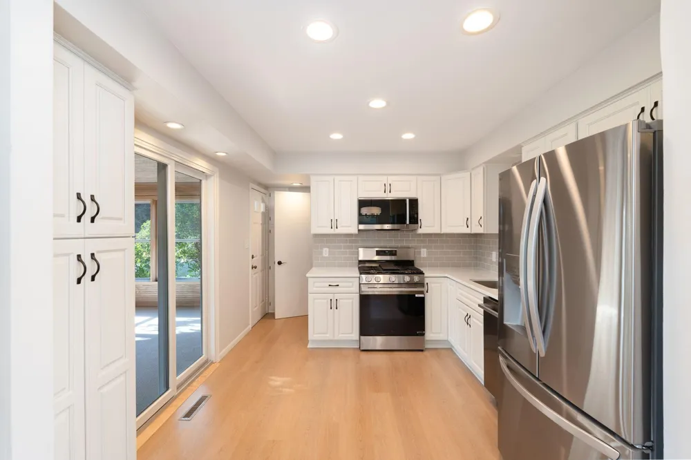 1253 Saint Paul Avenue Saint Paul, MN 55116