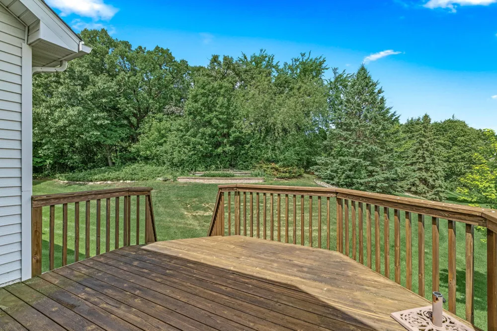 16568 Irwindale Way Lakeville, MN 55044