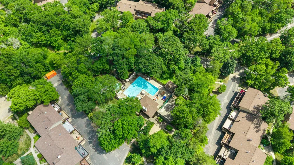 91 Birnamwood Drive Burnsville, MN 55337