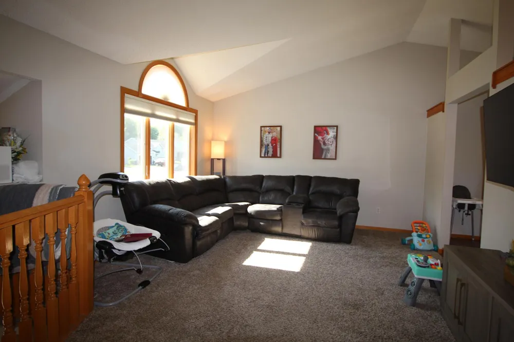 18896 Embers Avenue Farmington, MN 55024