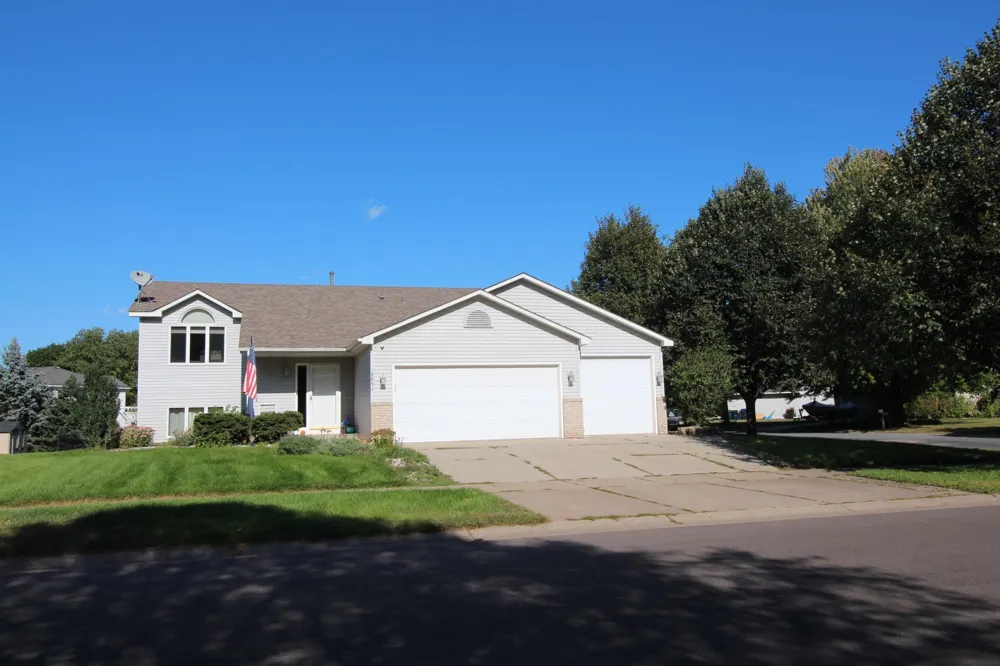 18896 Embers Avenue Farmington, MN 55024