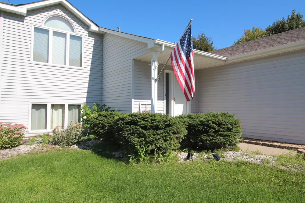18896 Embers Avenue Farmington, MN 55024