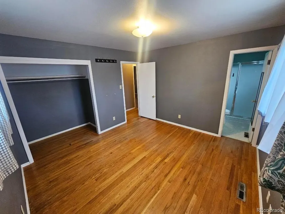 1096 Fraser Street Aurora, CO 80011