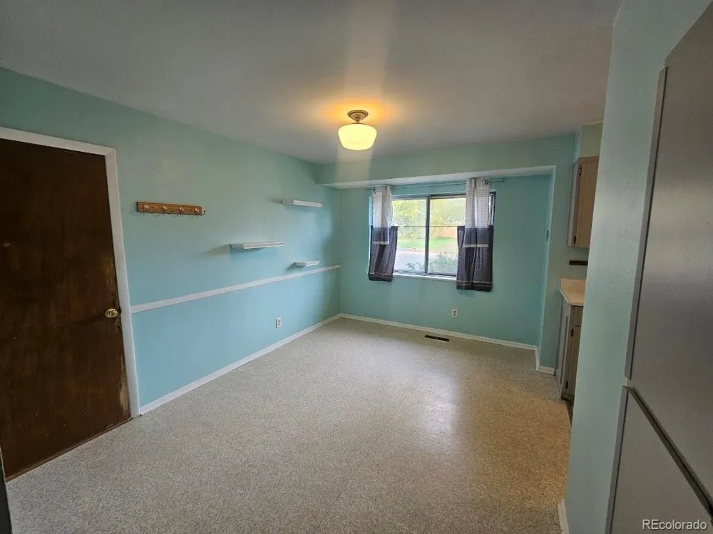 1096 Fraser Street Aurora, CO 80011