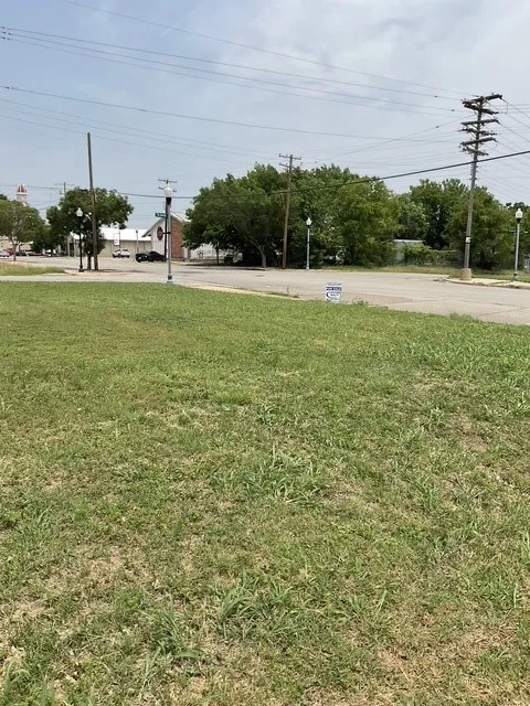 123 Main Street Bonham, TX 75418