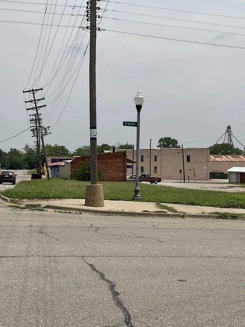 123 Main Street Bonham, TX 75418