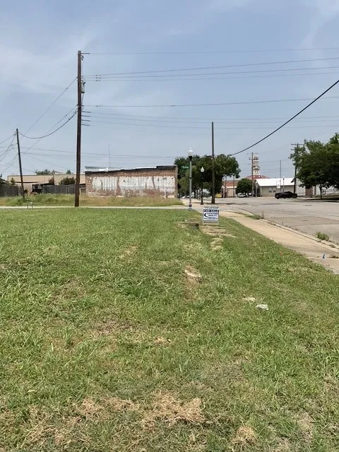 123 Main Street Bonham, TX 75418