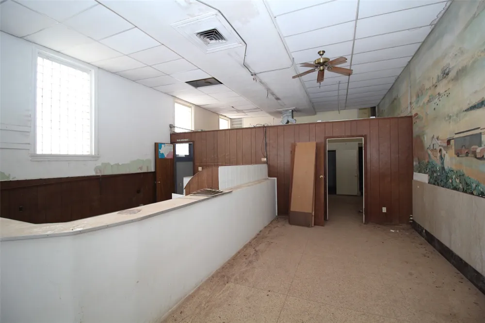 202 Central Avenue Knox City, TX 79529