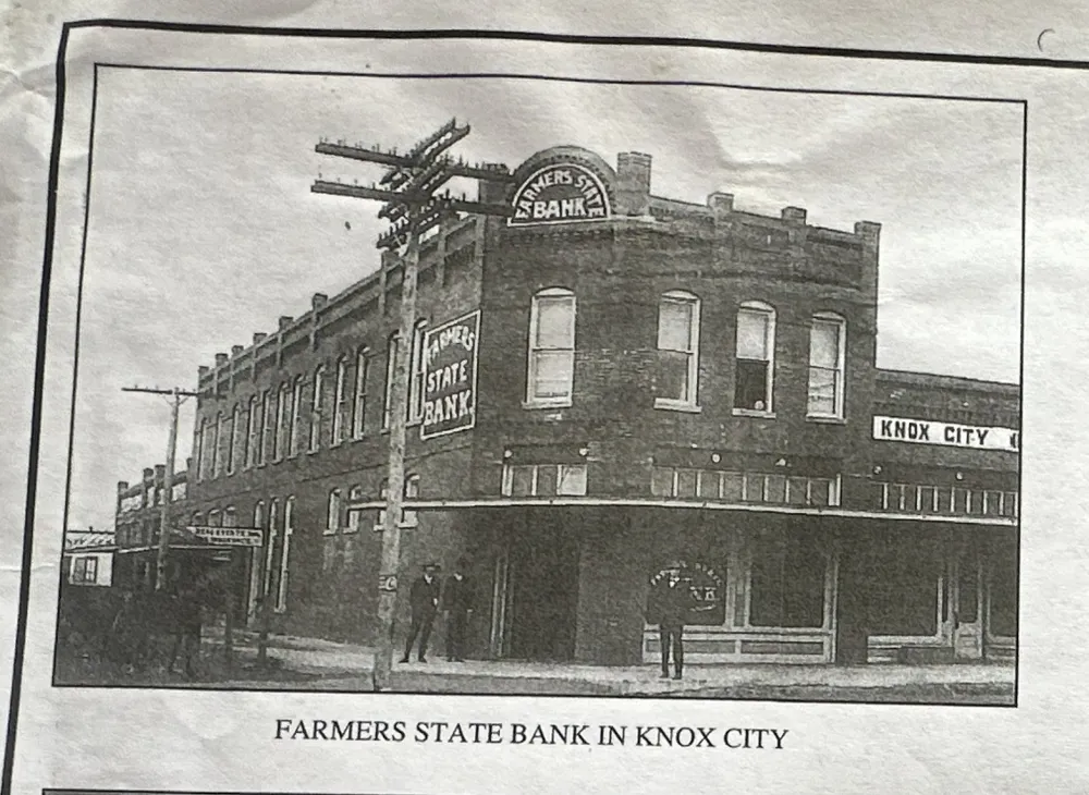 202 Central Avenue Knox City, TX 79529