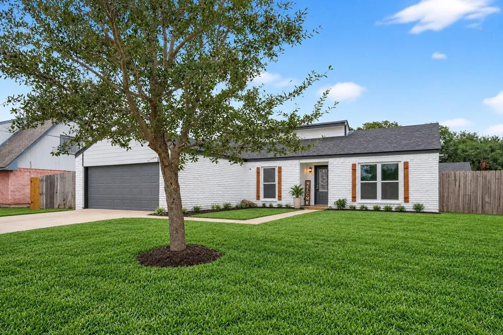 13110 Naples Lane Stafford, TX 77477