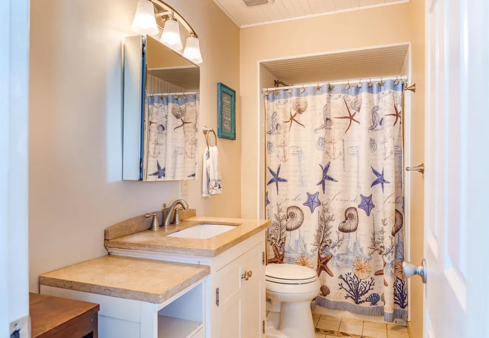 24 33rd Street Sea Isle City, NJ 08243