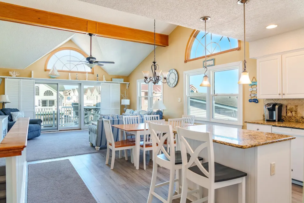 24 33rd Street Sea Isle City, NJ 08243