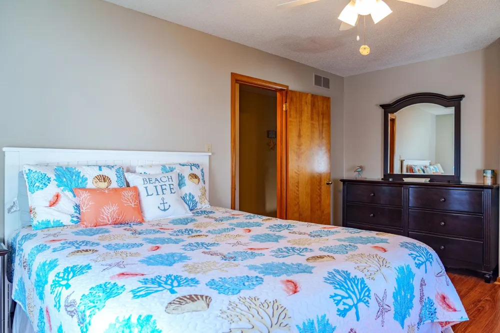 24 33rd Street Sea Isle City, NJ 08243