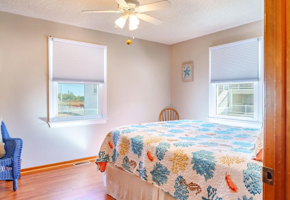 24 33rd Street Sea Isle City, NJ 08243