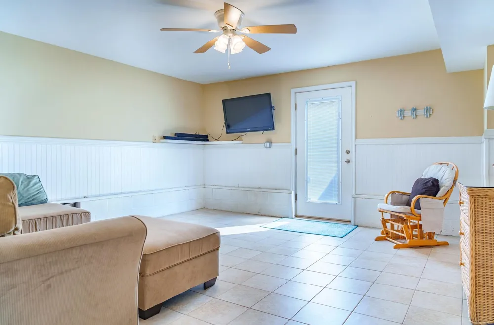 24 33rd Street Sea Isle City, NJ 08243