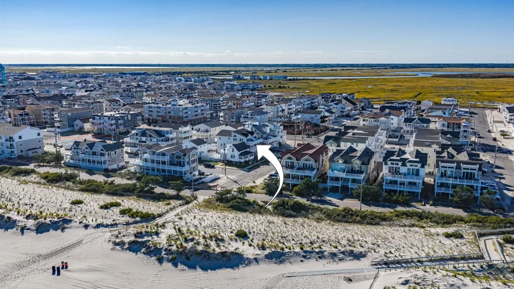 24 33rd Street Sea Isle City, NJ 08243