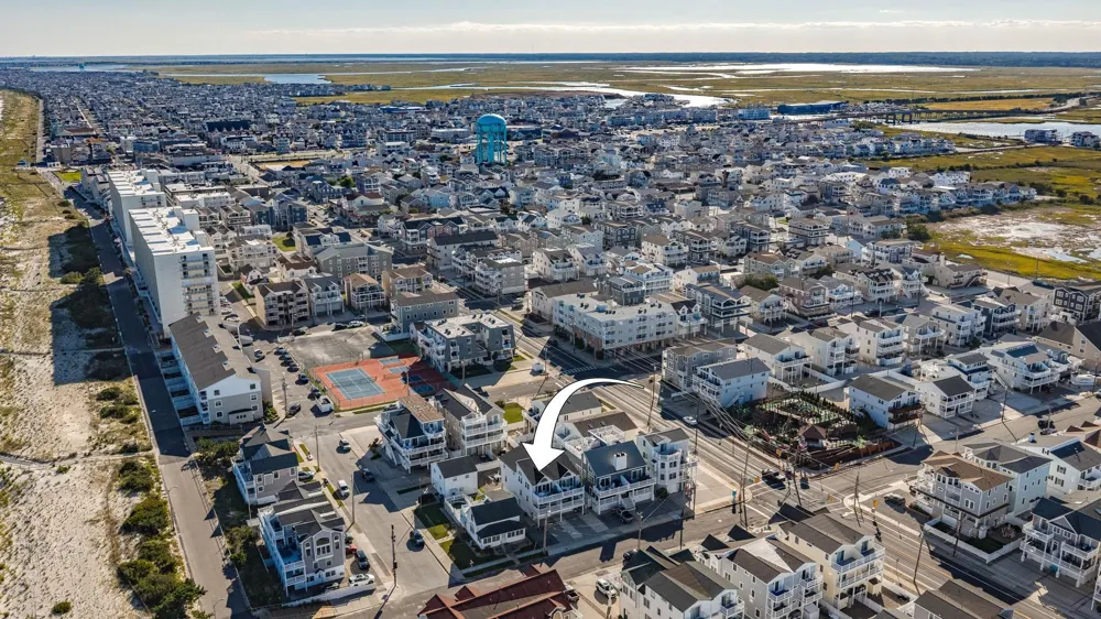 24 33rd Street Sea Isle City, NJ 08243