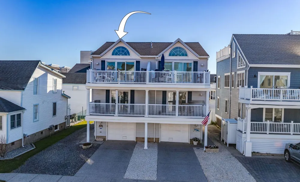 24 33rd Street Sea Isle City, NJ 08243