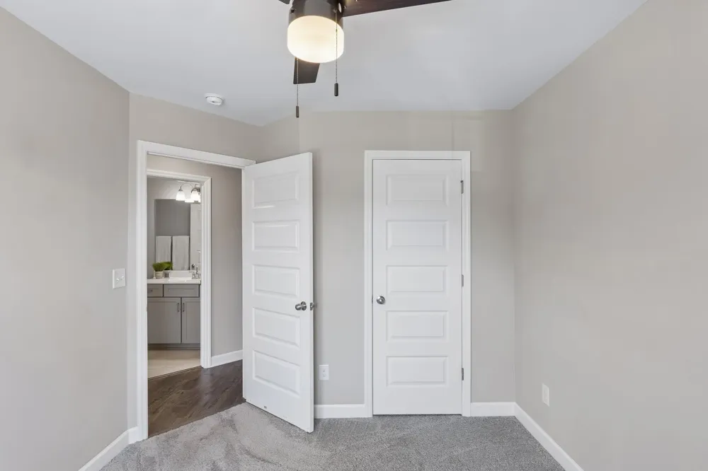 2507 Napa Valley Way Columbia, TN 38401