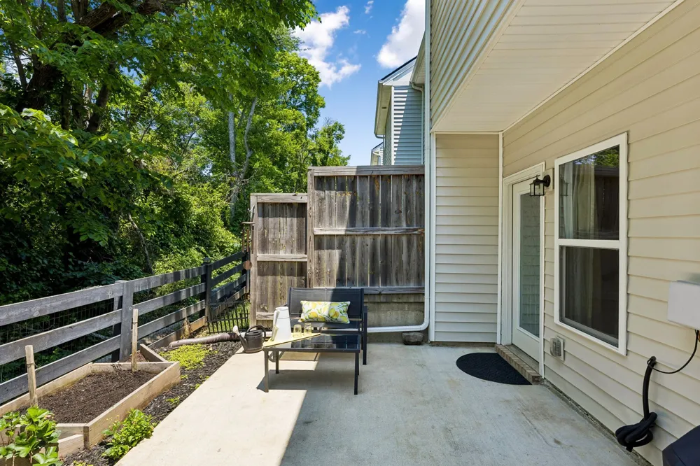 2507 Napa Valley Way Columbia, TN 38401