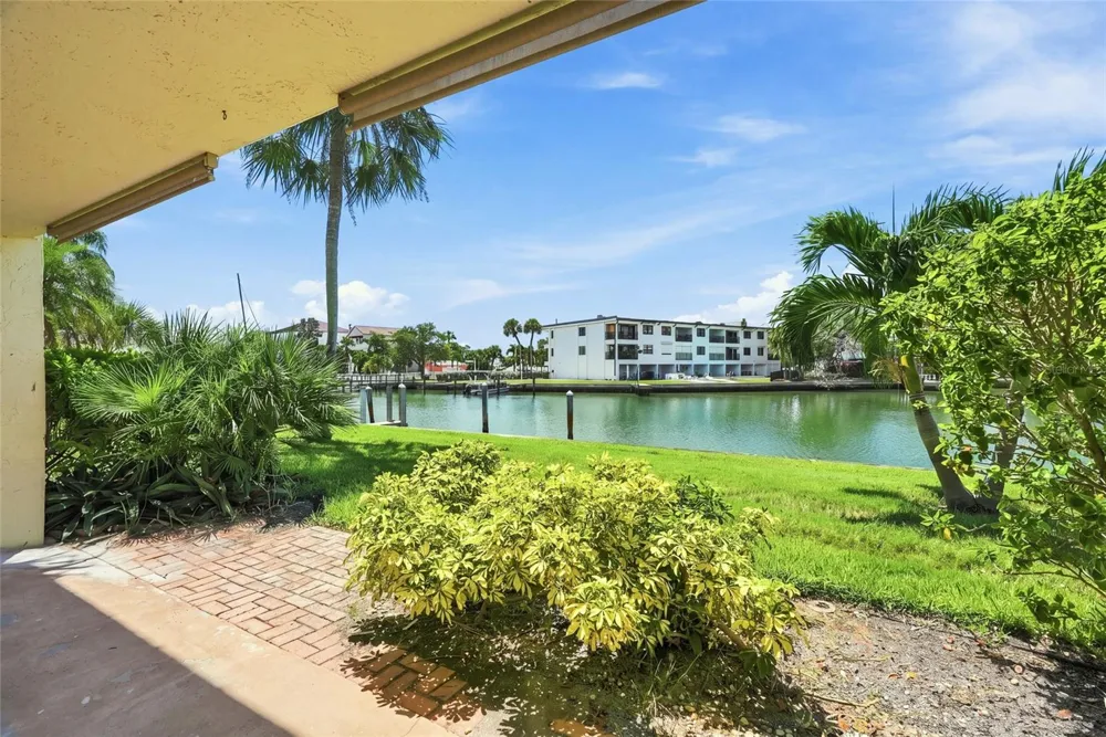 12000 CAPRI CIRCLE #15 Treasure Island, FL 33706