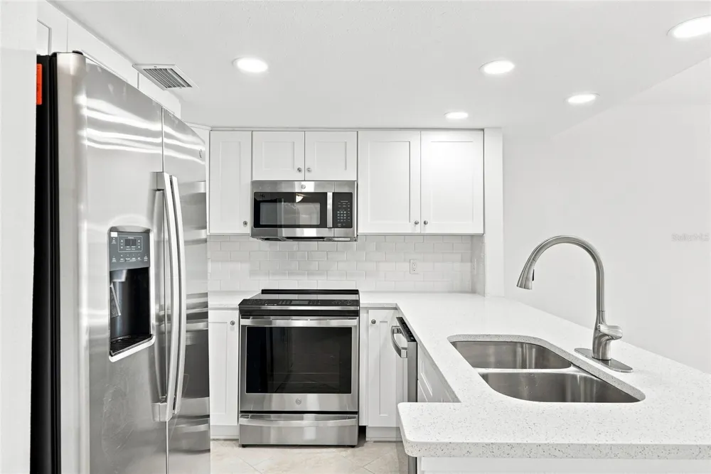 12000 CAPRI CIRCLE #15 Treasure Island, FL 33706