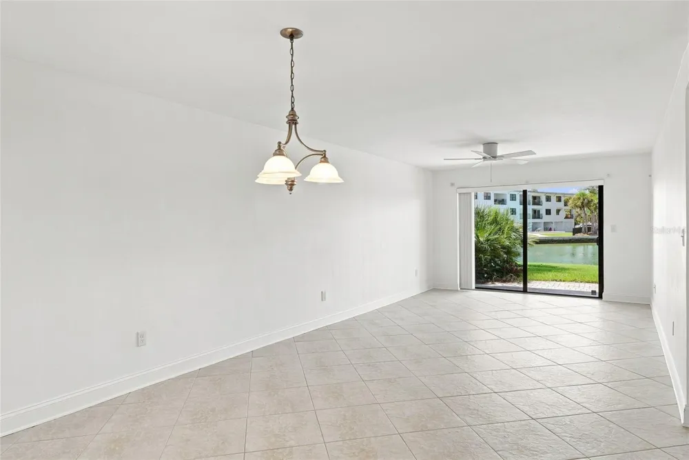 12000 CAPRI CIRCLE #15 Treasure Island, FL 33706