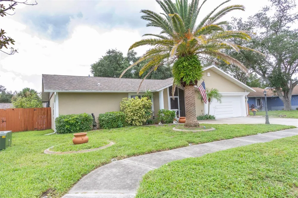 1418 STONEHENGE WAY Palm Harbor, FL 34683