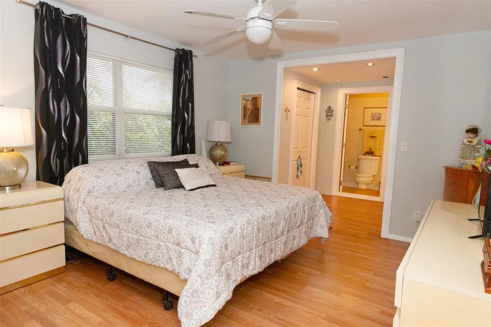 1418 STONEHENGE WAY Palm Harbor, FL 34683