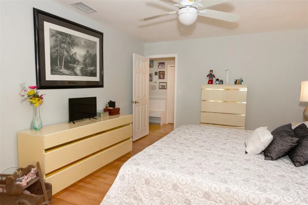 1418 STONEHENGE WAY Palm Harbor, FL 34683