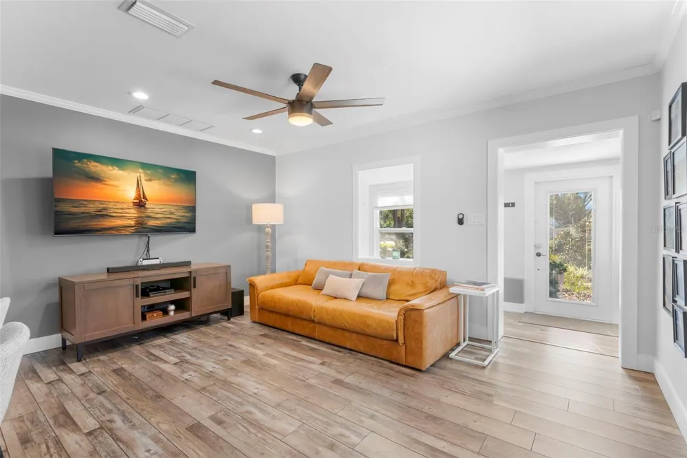 3501 BOCA CIEGA DRIVE St Petersburg, FL 33710