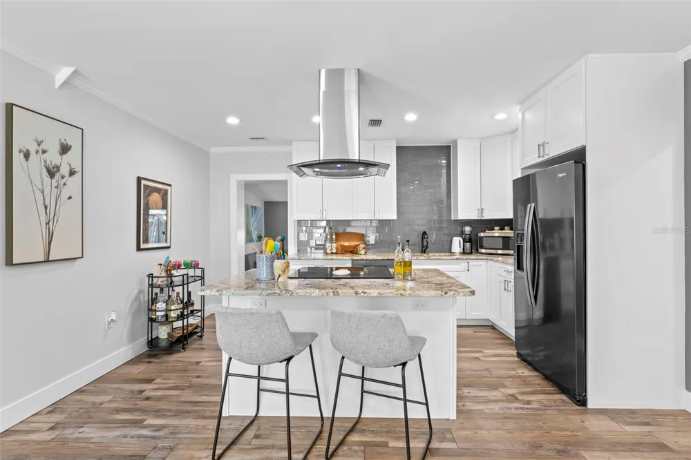 3501 BOCA CIEGA DRIVE St Petersburg, FL 33710
