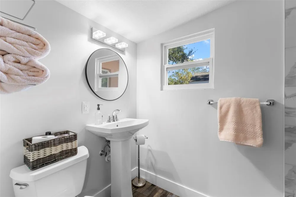 3501 BOCA CIEGA DRIVE St Petersburg, FL 33710