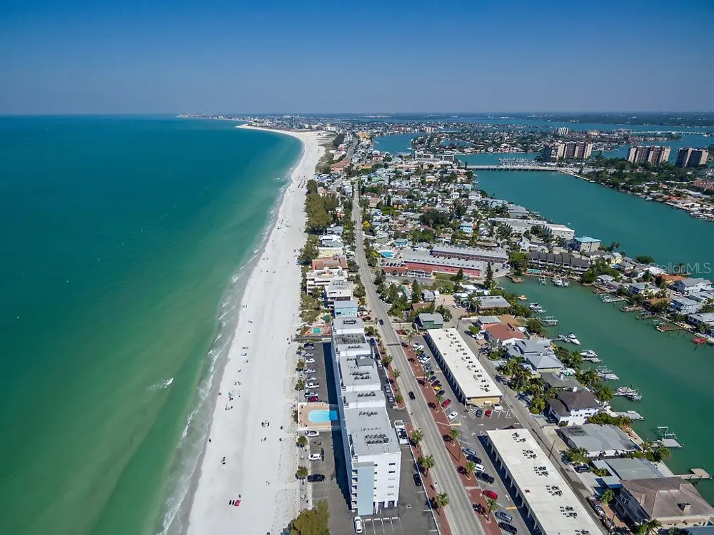 3501 BOCA CIEGA DRIVE St Petersburg, FL 33710